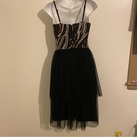 DRESS THE POPULATION Block Print Tiered Dress Black MultiColor Sequin Size XS - Picture 5 of 15